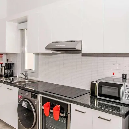 Villa Demitrios Vine