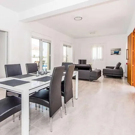 Вилла Demitrios Vine Пейя