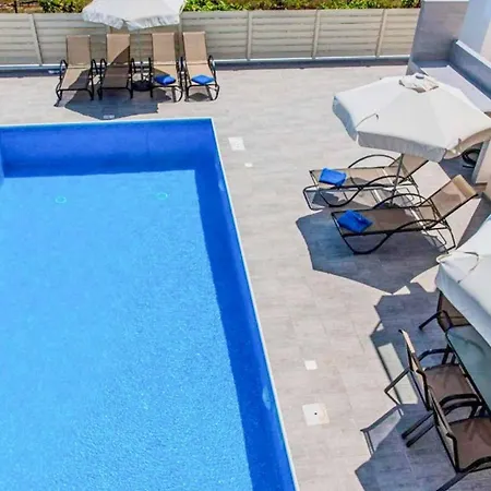 Demitrios Vine * Пейя