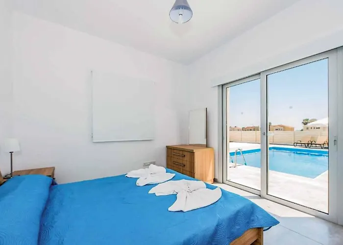 Demitrios Vine Villa *