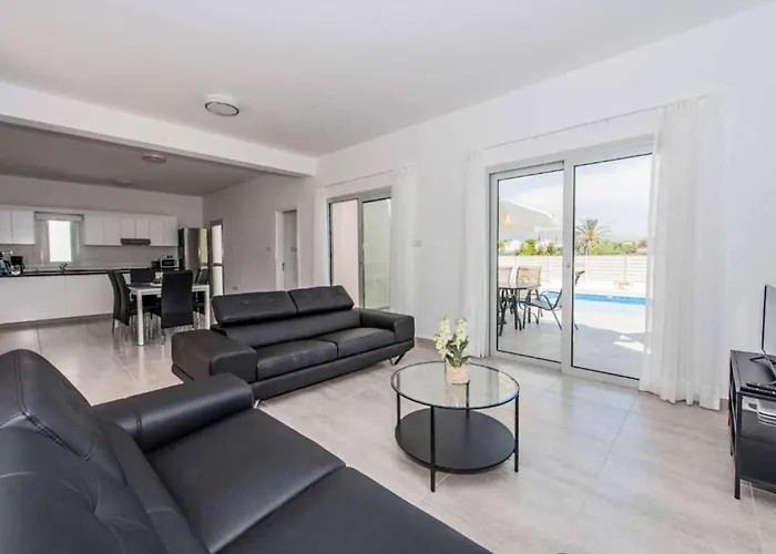 Villa Demitrios Vine Peyia